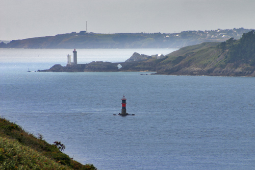 Photographie de la pointe des espagnols, vue sur Brest